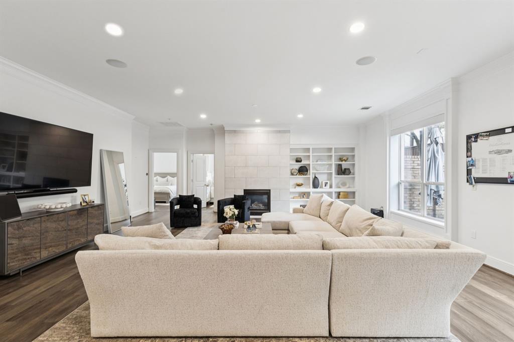 Drexel Park Hollow Condos Ph 01-2 - Residential Lease