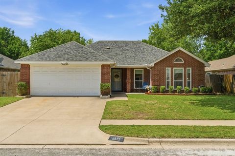 Photo of 6825 Wooddale Drive, Watauga, TX 76148 (MLS # 21244549)