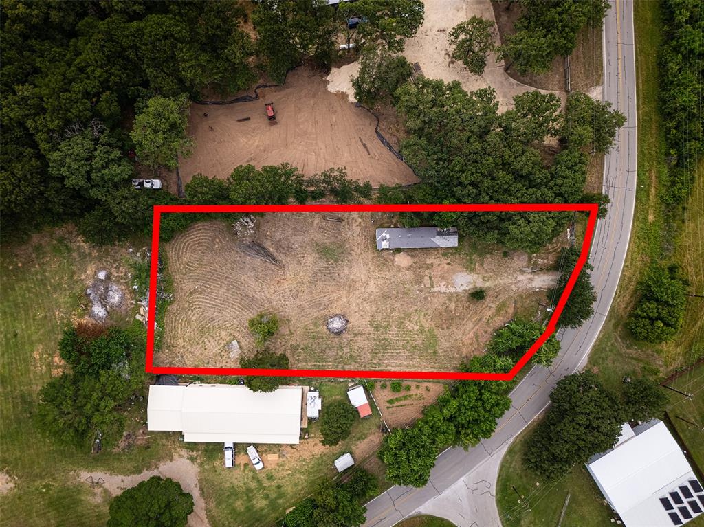 CASTEVENS, T B SURVEY ABSTRACT 376 TRACT 1B1 - Land