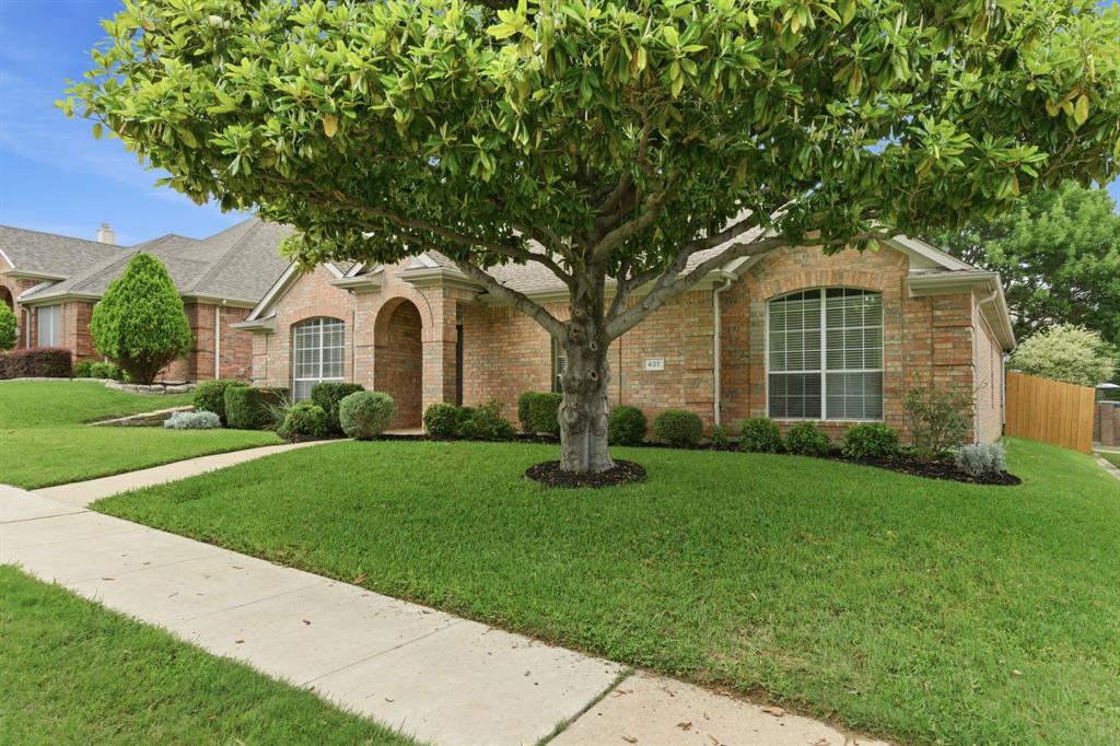 437 Crestview Point Drive
