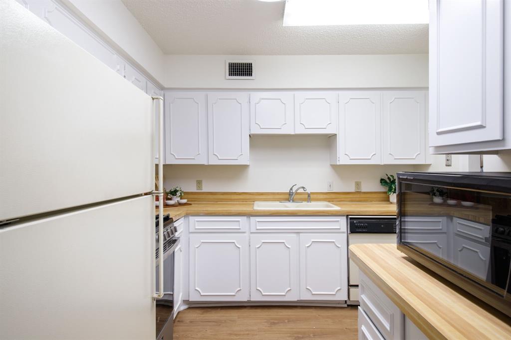 Prestonwood Country Club Condos - Residential