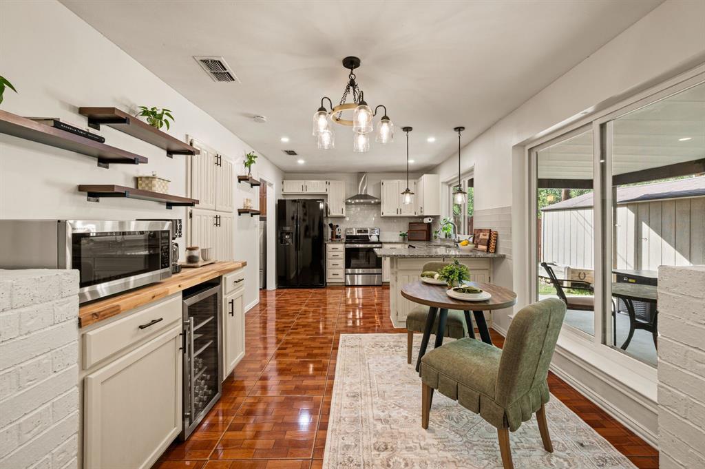 1121 Timbercreek Road