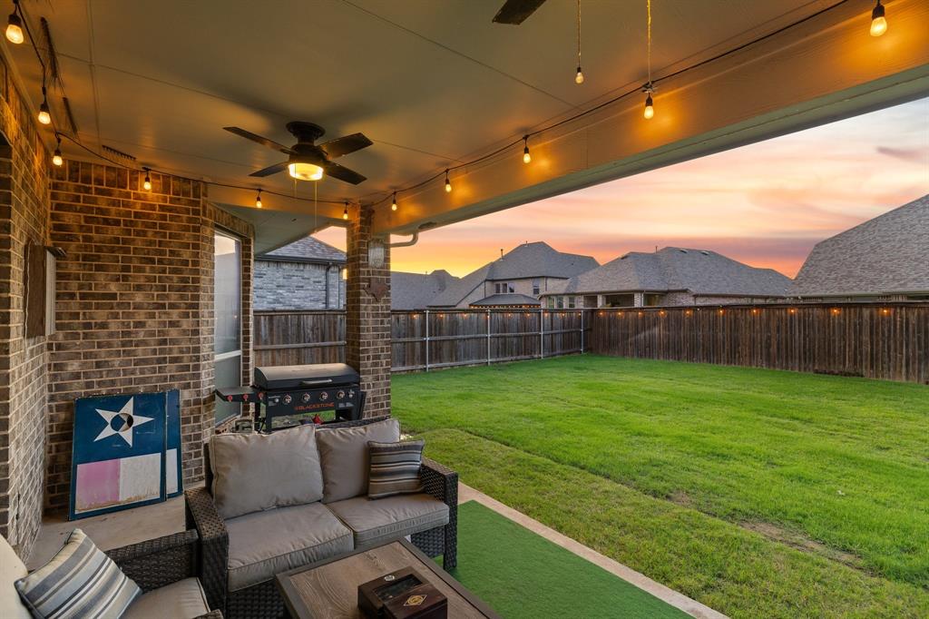 817 Glen Crossing Drive