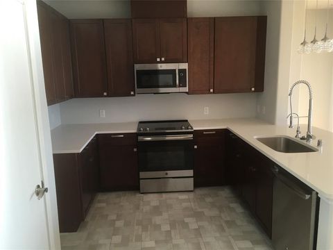 1220 W Trinity Mills Road 4012 Carrollton TX 75006