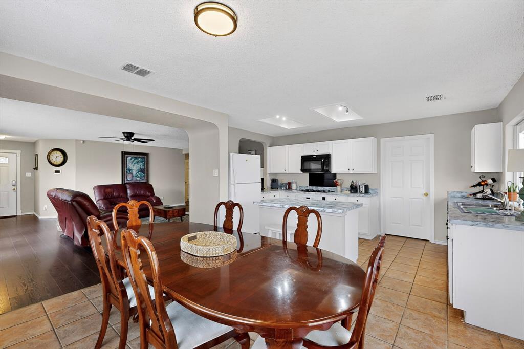 Sunset Oaks Add - Residential