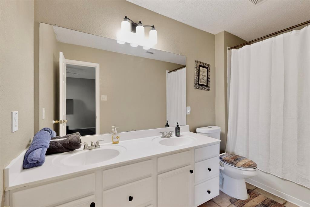 Sunset Oaks Add - Residential