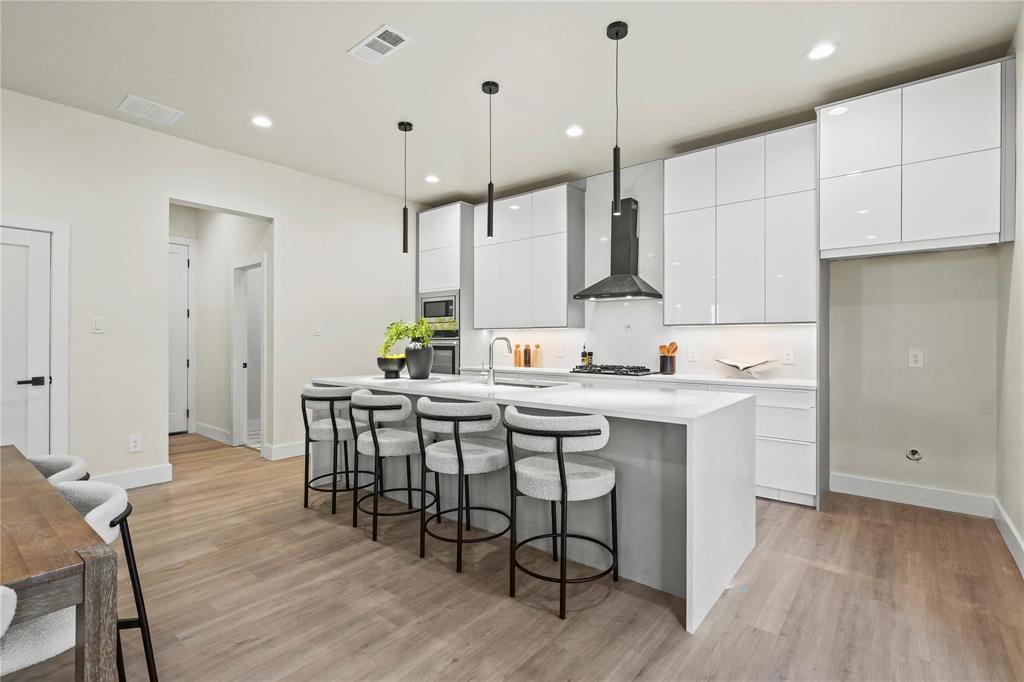 Rochester Park - Residential