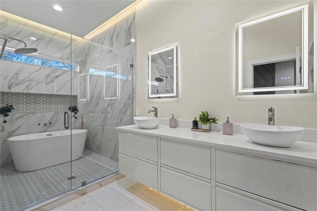 Rochester Park - Residential