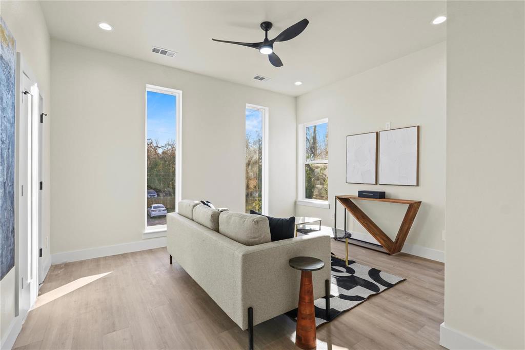 Rochester Park - Residential