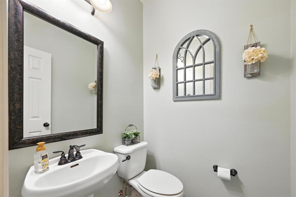 Wylie, Texas 75098, United States, 4 Bedrooms Bedrooms, ,4 BathroomsBathrooms,Residential,Active,172417