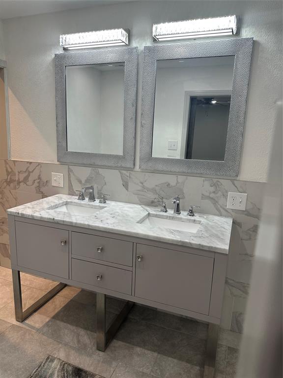 Duck Creek Twnhs - Residential