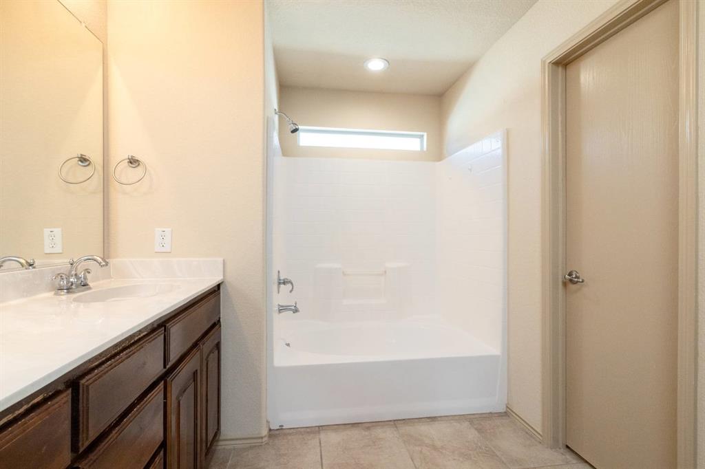 Alexandra Meadows South - Residential