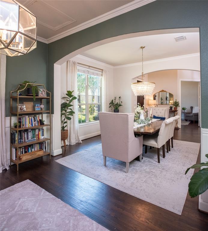 855 Fountain View Court