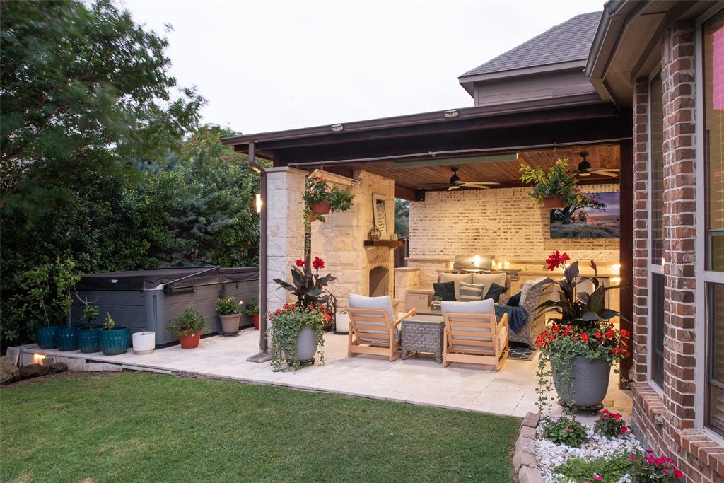 855 Fountain View Court