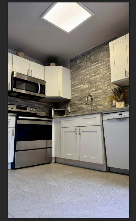 Windtree Condos - Residential