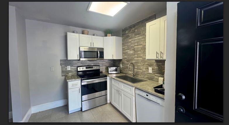 Windtree Condos - Residential