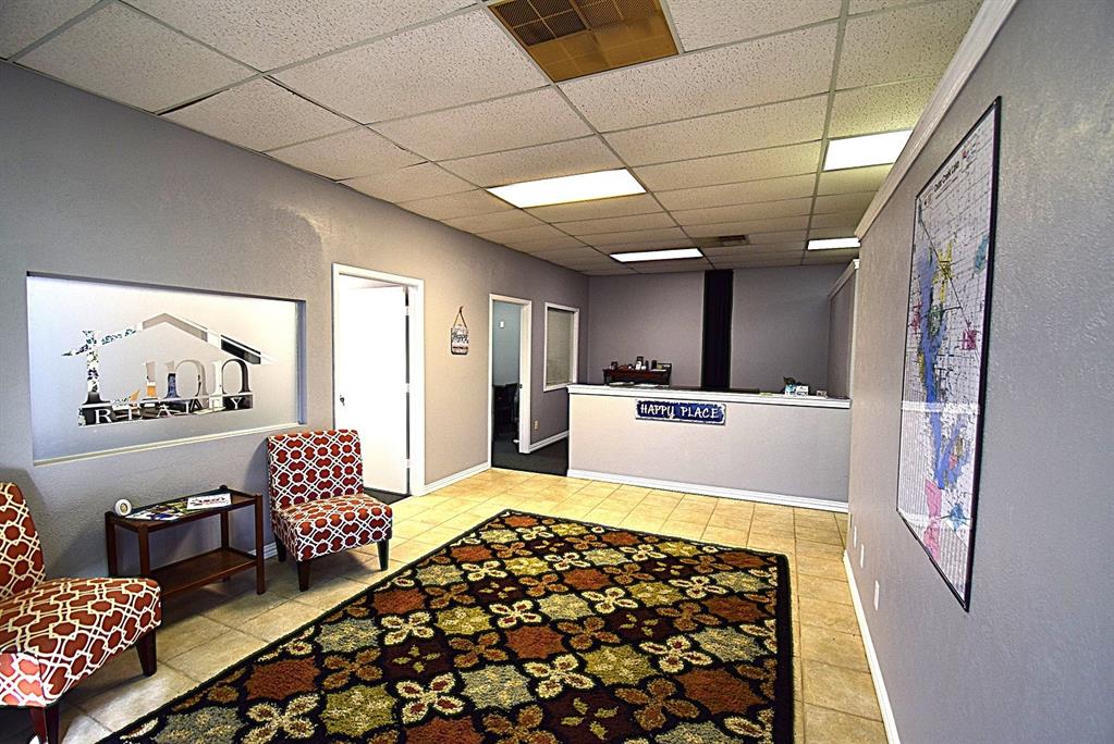 1001 E Cedar Creek Parkway