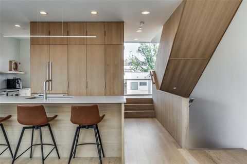 Tiny photo for 4626 Coles Manor Place #101, Dallas, TX 75204 (MLS # 21044698)