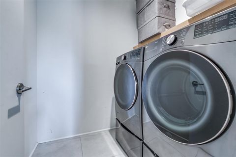 Tiny photo for 4626 Coles Manor Place #101, Dallas, TX 75204 (MLS # 21044698)