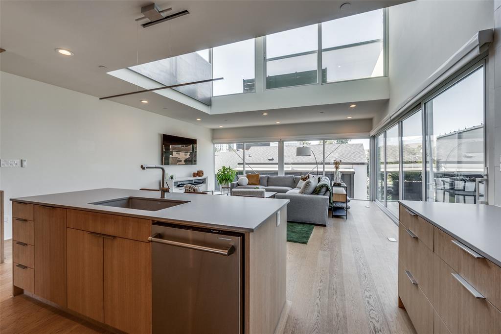 Belmont Park - Residential Lease