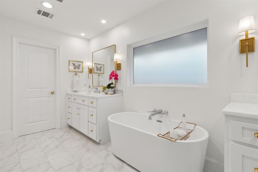Forest Hills Rev - Residential