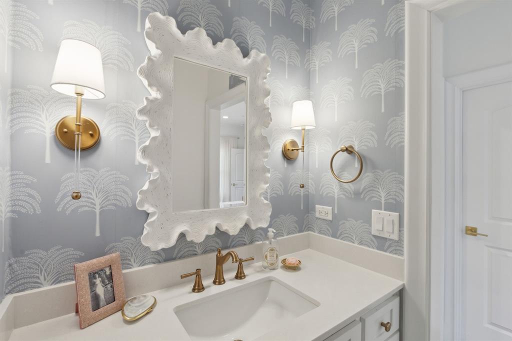 Forest Hills Rev - Residential