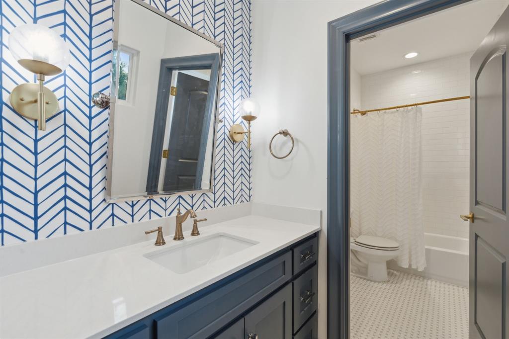 Forest Hills Rev - Residential