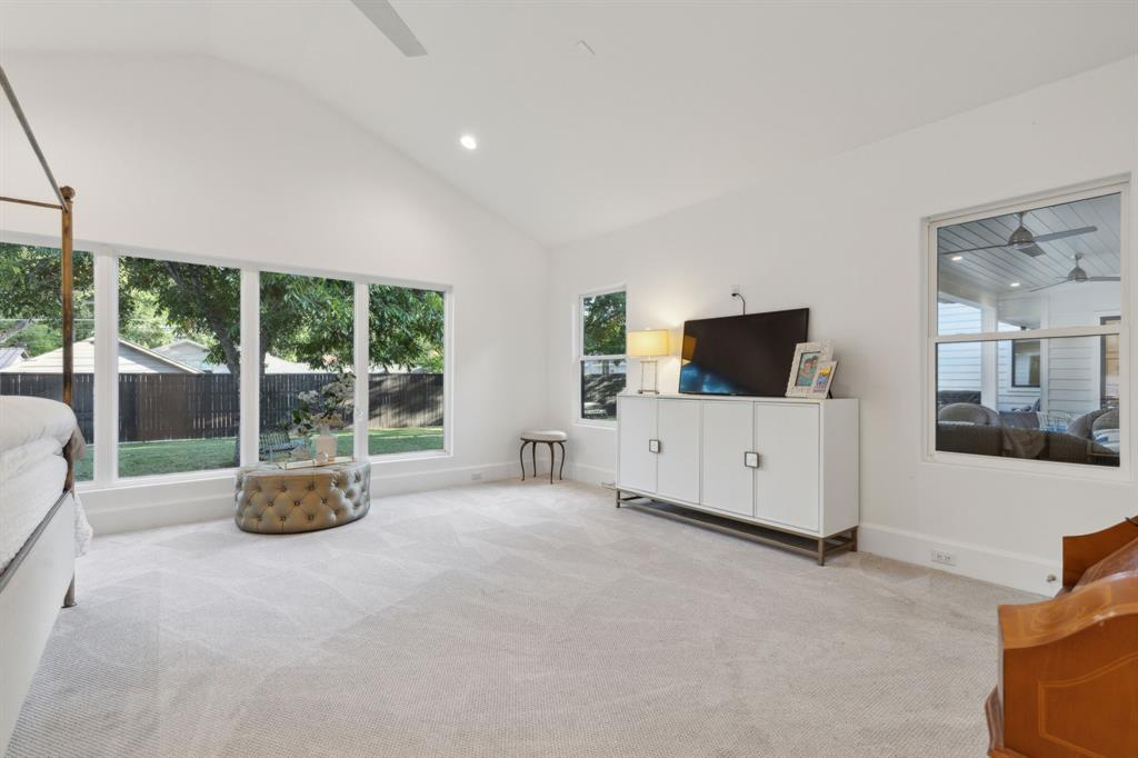 Forest Hills Rev - Residential