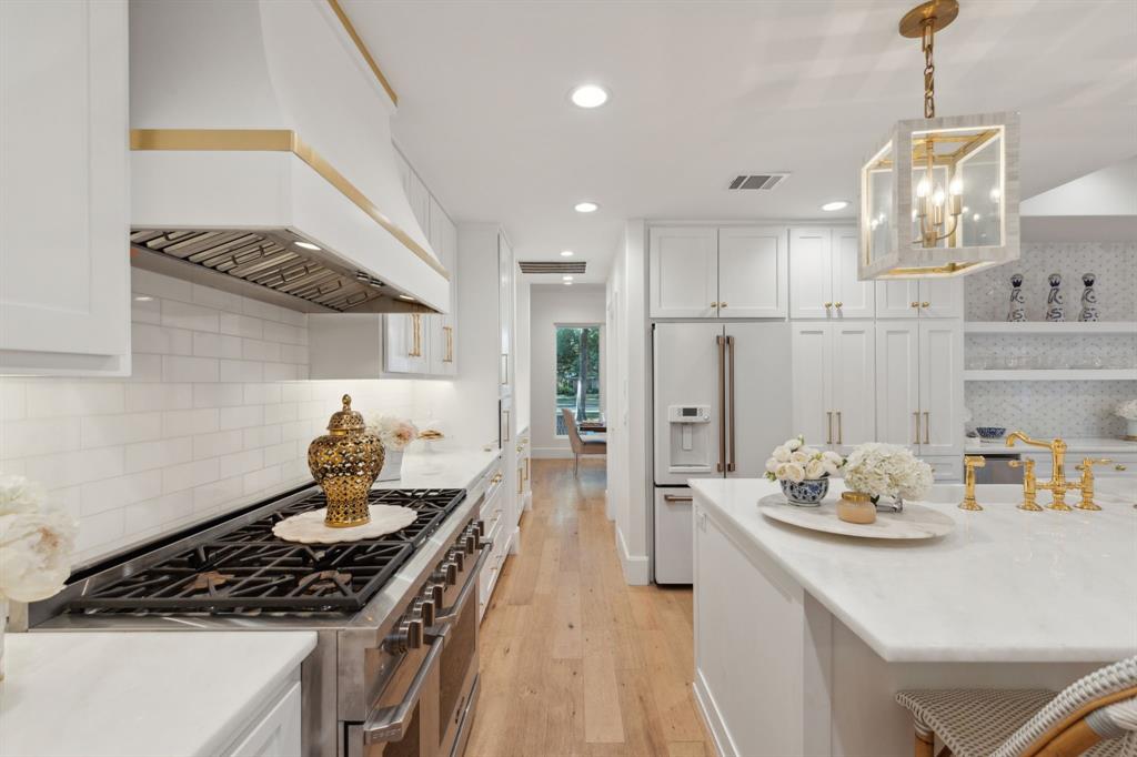 Forest Hills Rev - Residential