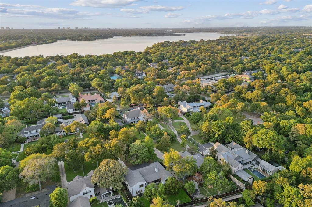Forest Hills Rev - Residential