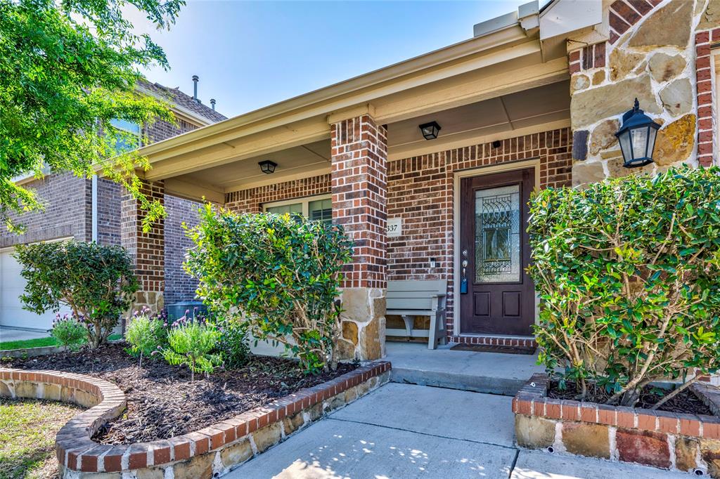 10337 Pear Valley Road