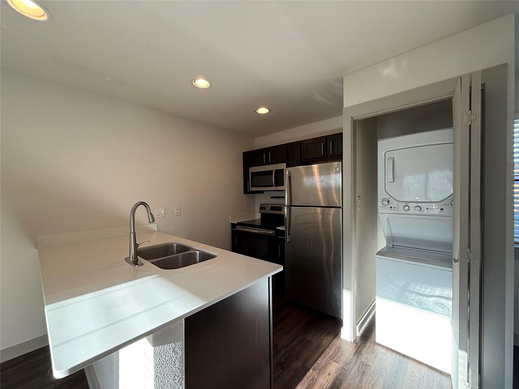 Monarch Place - Residential Lease