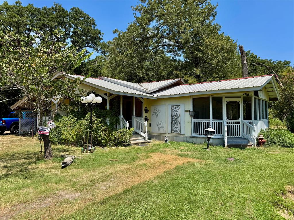 9460 County Road 2403