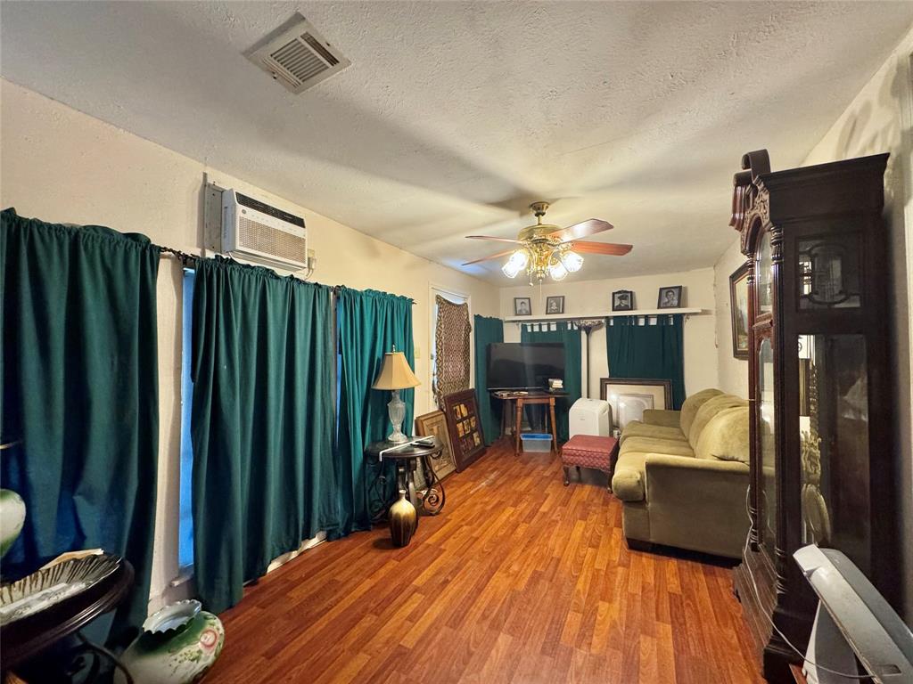 Forest Acres - Residential