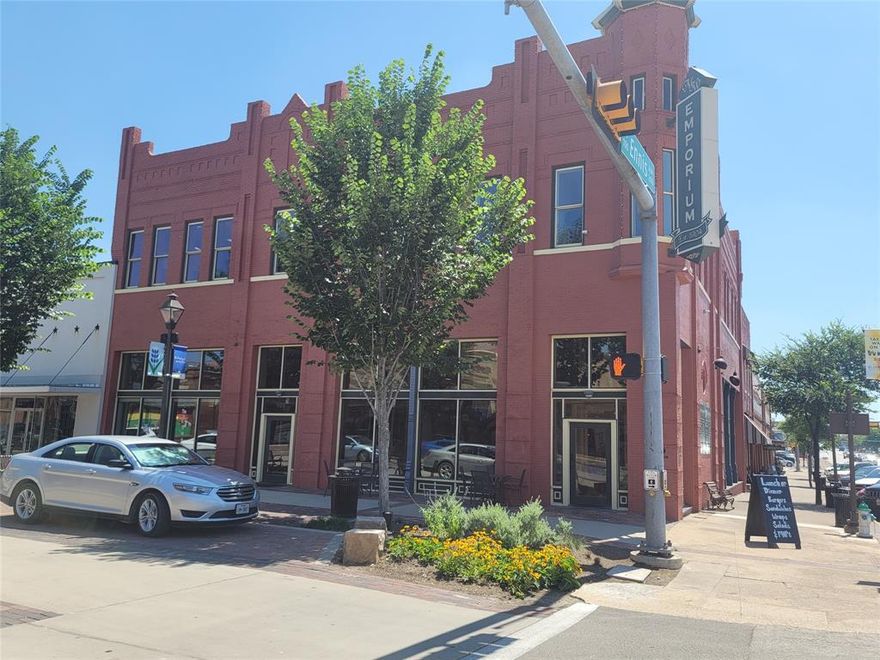 Prime downtown location: This office space is located in the heart of downtown Ennis, TX, in the historic MW Emporium building with high foot traffic. The office is on the third floor, with a common lobby area that is shared with other businesses in the building.
The office is 300 square feet office is located on the third floor and would be ideal for professional space that doesn't require a lot of foot traffic or visibility. The office includes all of the amenities you need to run your business, central air conditioning, electricity and shared restrooms. This office space is ideal for a small business, or a professional practice. The prime downtown location and high foot traffic make it a great place to attract new customers. Tenant to provide their own internet. Owner prefers a minimum lease of 36 months.