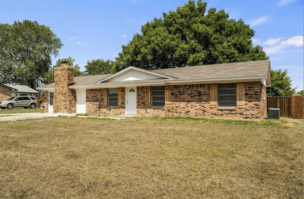 810 S Western Hills Drive