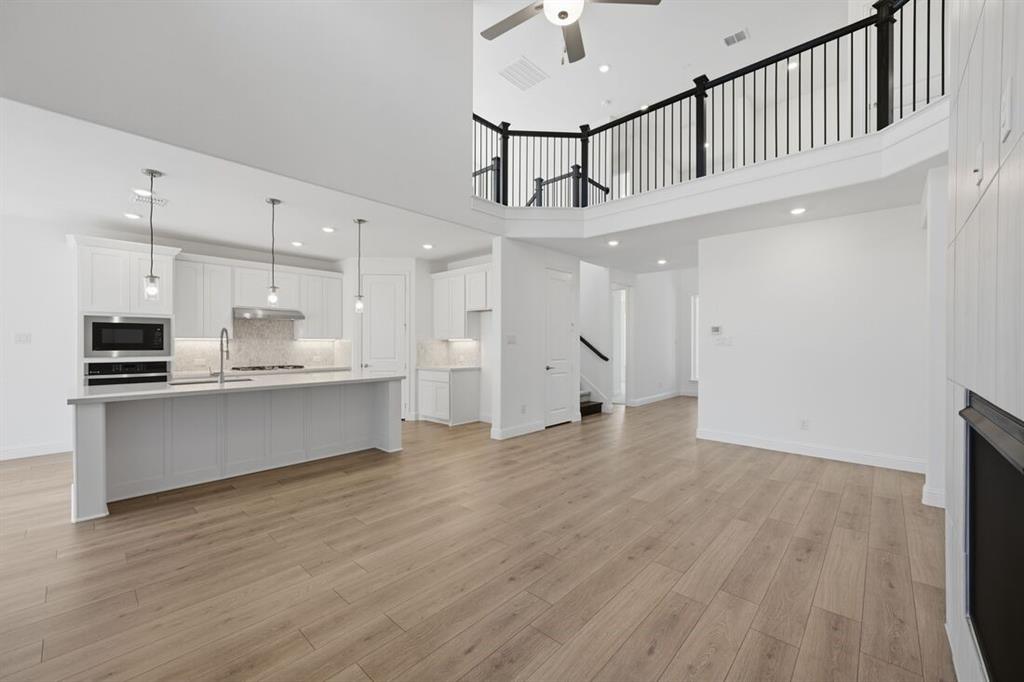 Highland Lakes - Residential