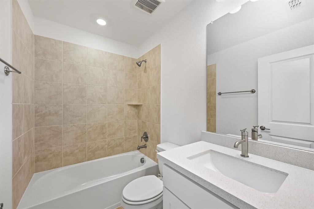 Highland Lakes - Residential