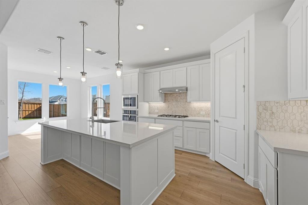 Highland Lakes - Residential