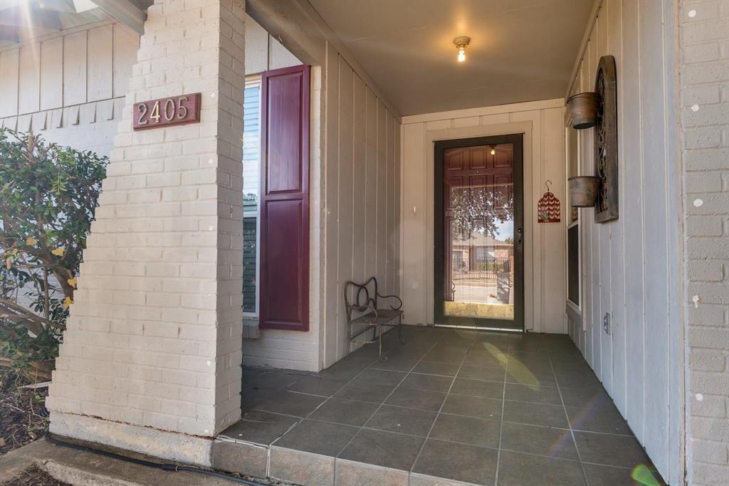 2405 Ridgewood Drive