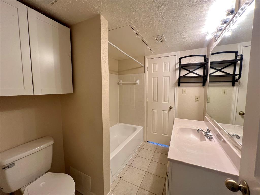 Bryan Place Ph 06 - Residential Lease