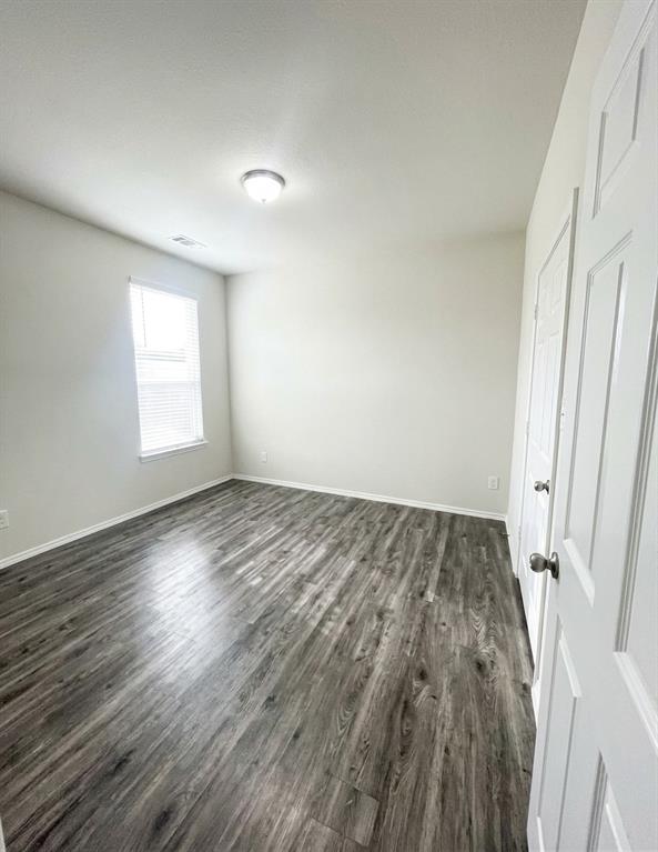 2444 Bermont Red Lane