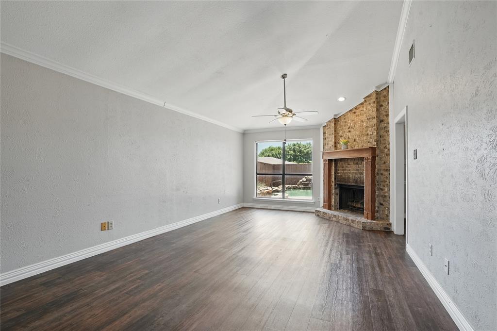 Lewisville, Texas 75067, United States, 3 Bedrooms Bedrooms, ,2 BathroomsBathrooms,Residential,Active,195410