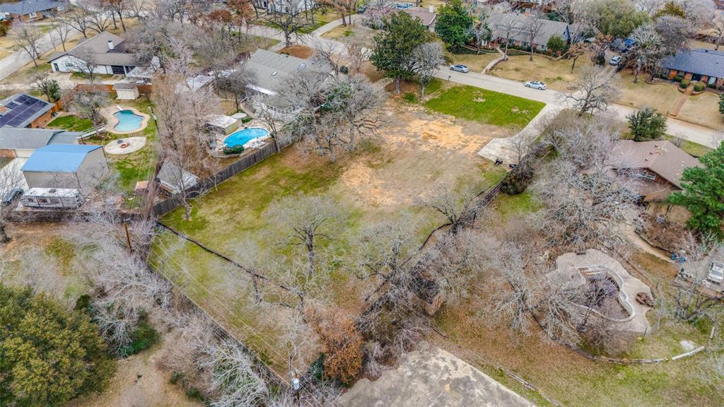 5609 Oak Top Drive