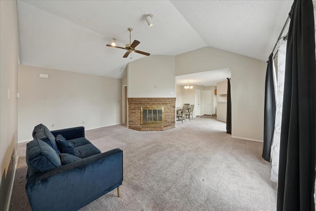 1633 Wheatfield Drive