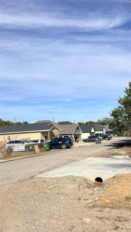 3410, 3412, 3414 Brazos River Drive