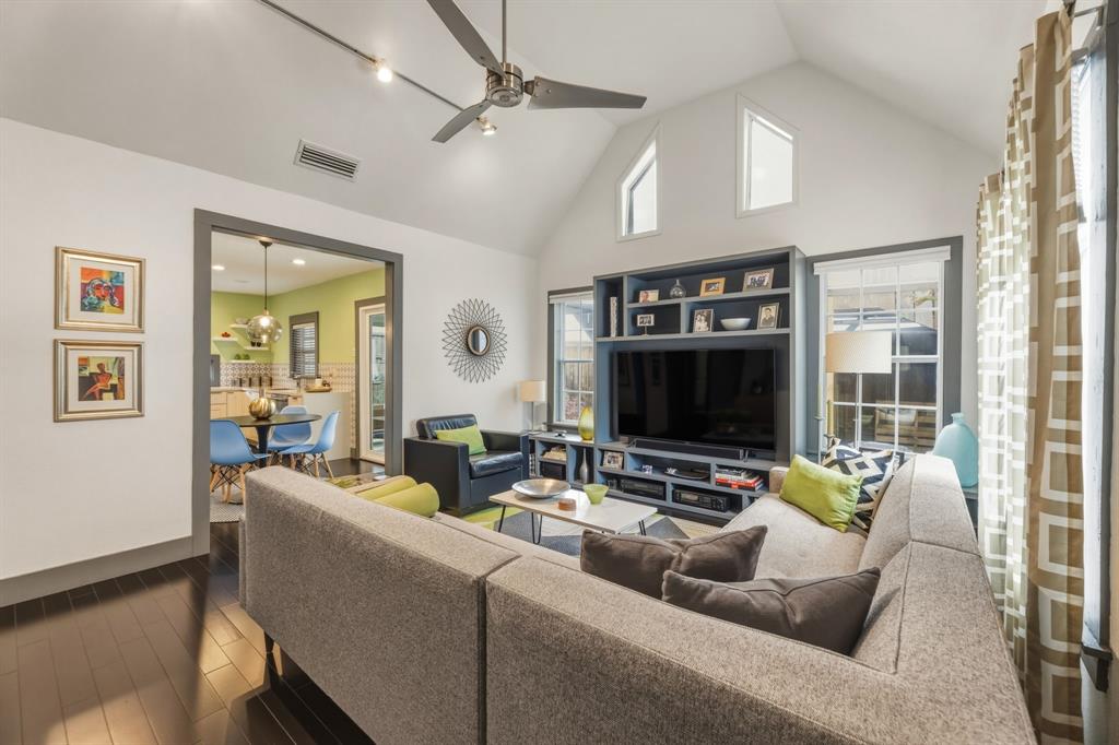 4117 Throckmorton Street