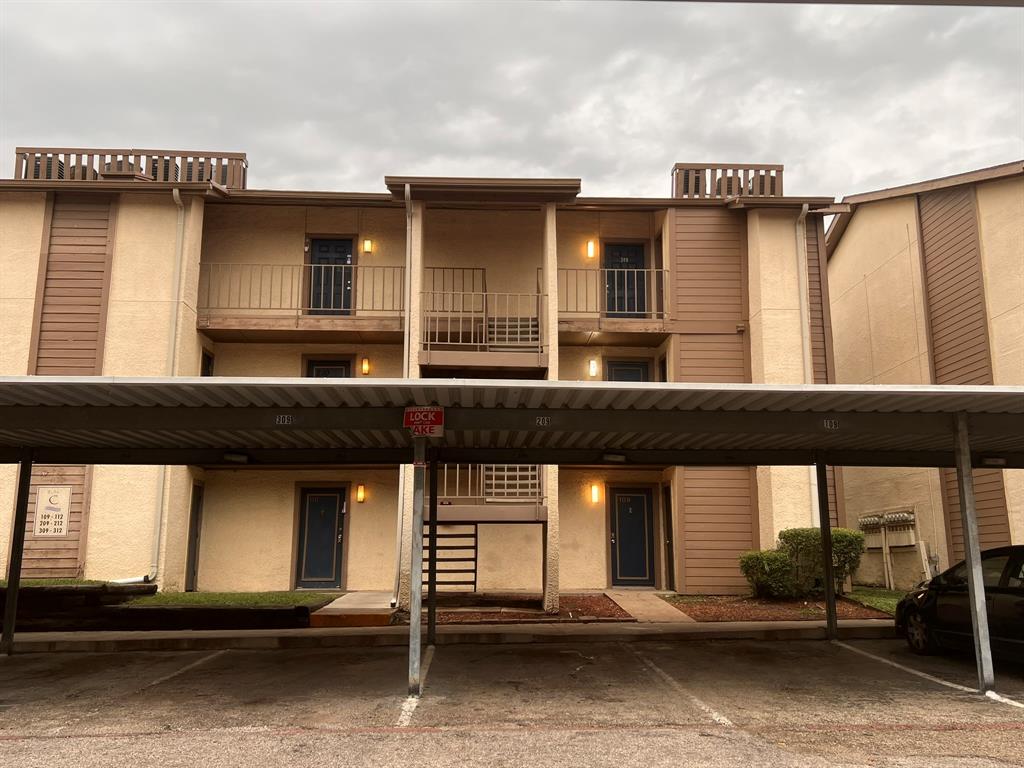 6050 Melody Lane 209