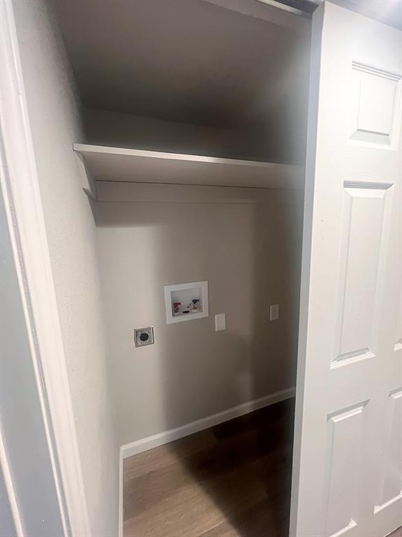 Tealwood On The Creek Condo - Residential