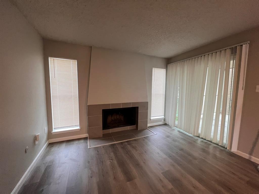 6050 Melody Lane 209